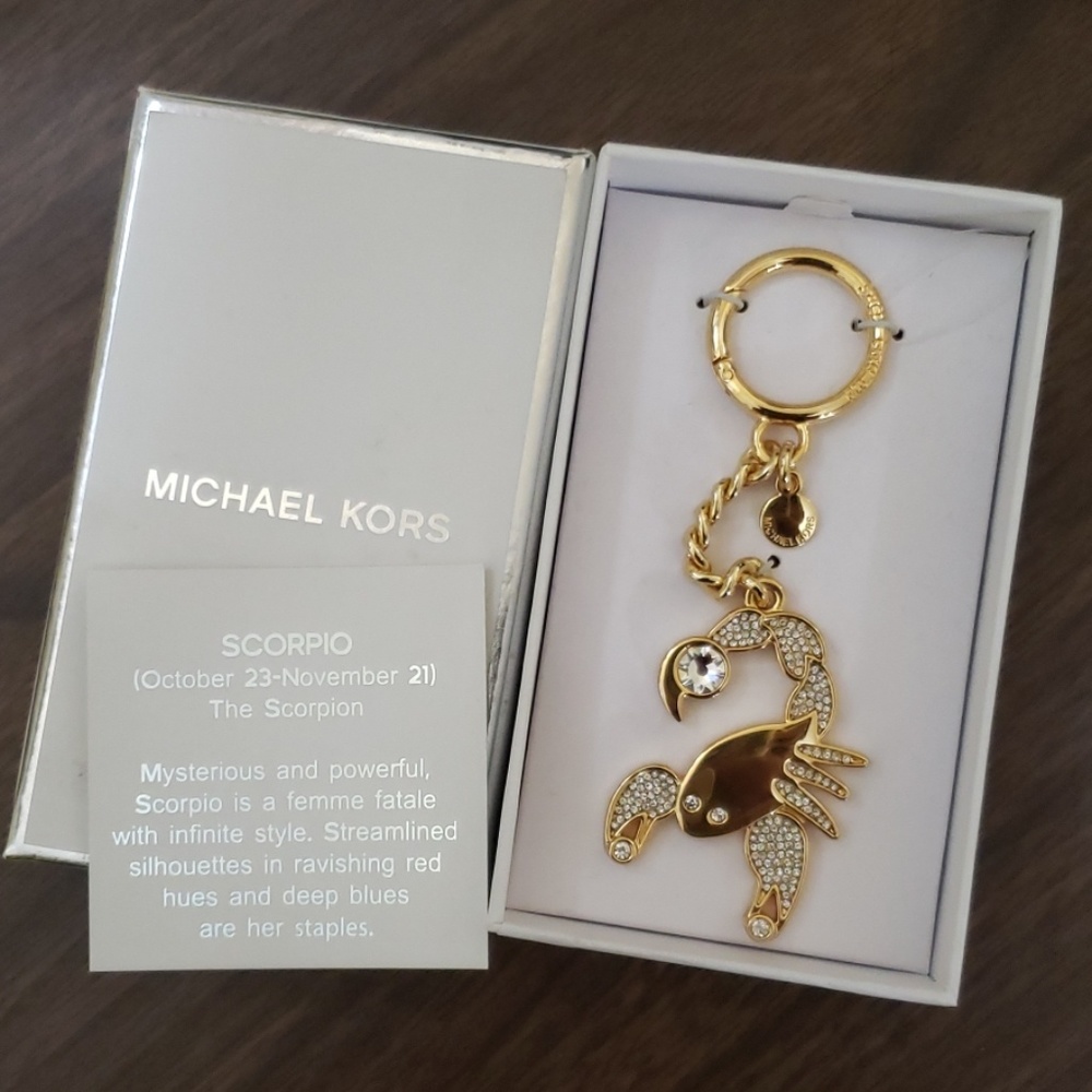 Michael Kors Scorpio key chain